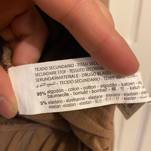 Zara Cropped Sweater - Picture 2 of 4